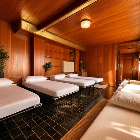 Hostel Shared Boc